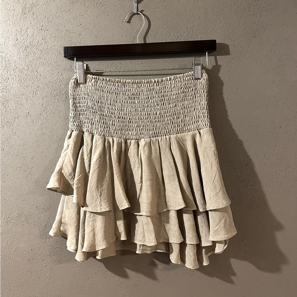 Women’s mini ruffle skirt size S/M